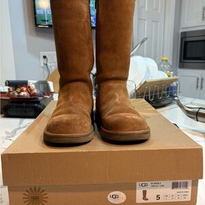 UGG Brown Suede Boots